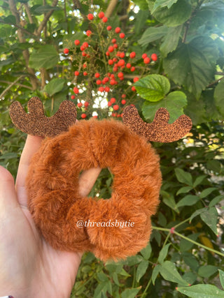 Reindeer moose scrunchie