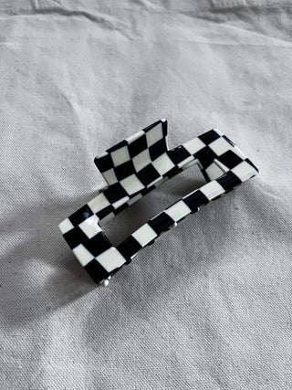 Black and white checkered Claw Hair Clip